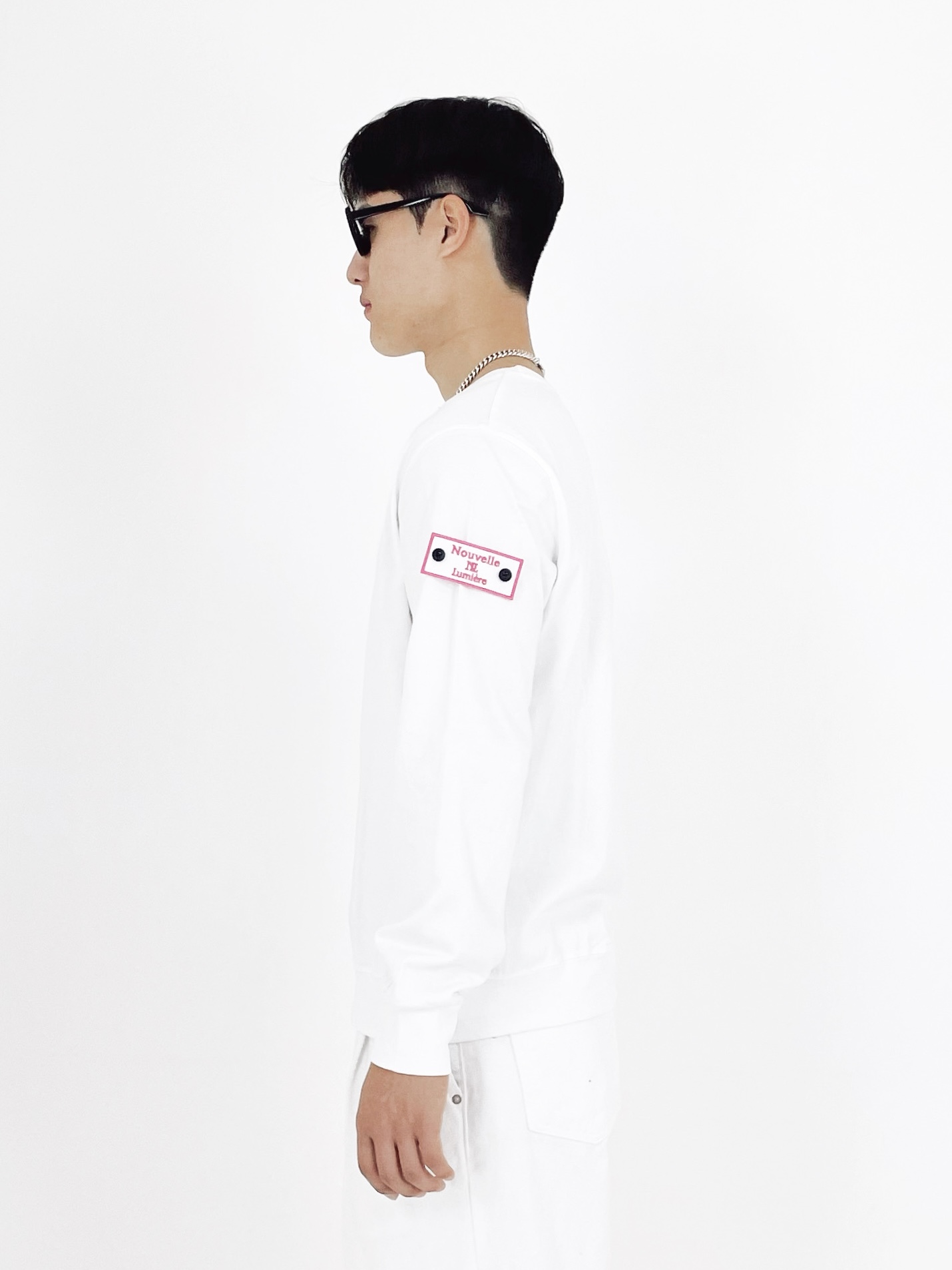 Nouvelmière Signature White Long Sleeve Sweatshirt (Pink edition)